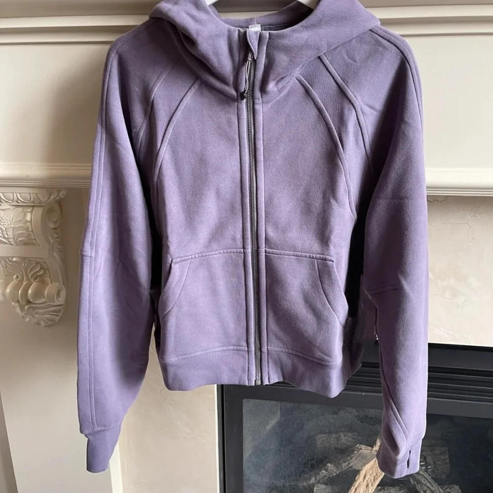Lululemon full zip scuba size XS/S dust lavender